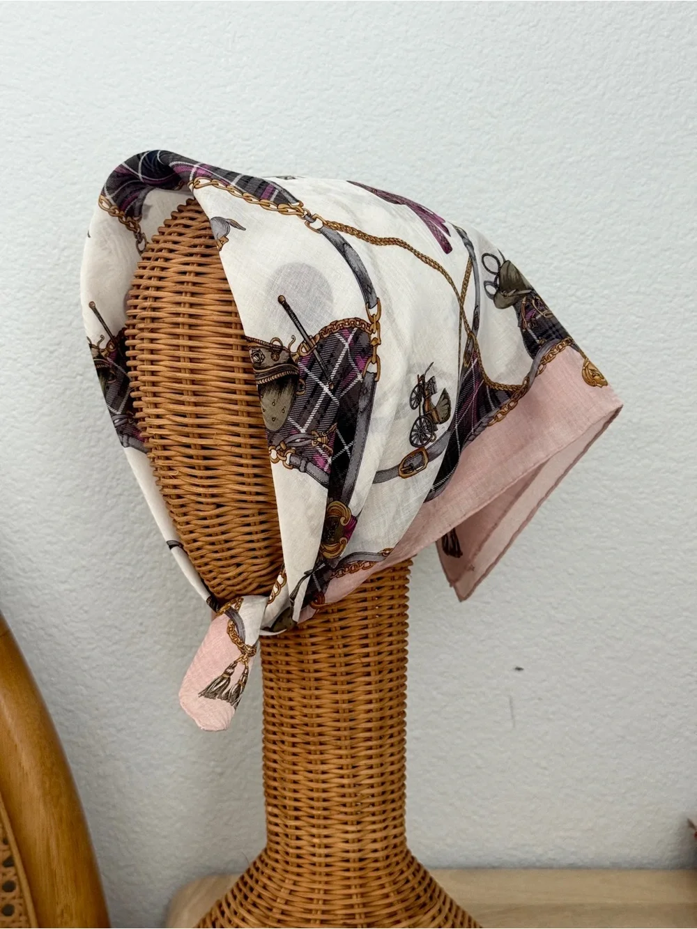Vintage Burberrys Equestrian Horsebit Cotton Bandana Scarf Made in Japan - Picture 6 of 12